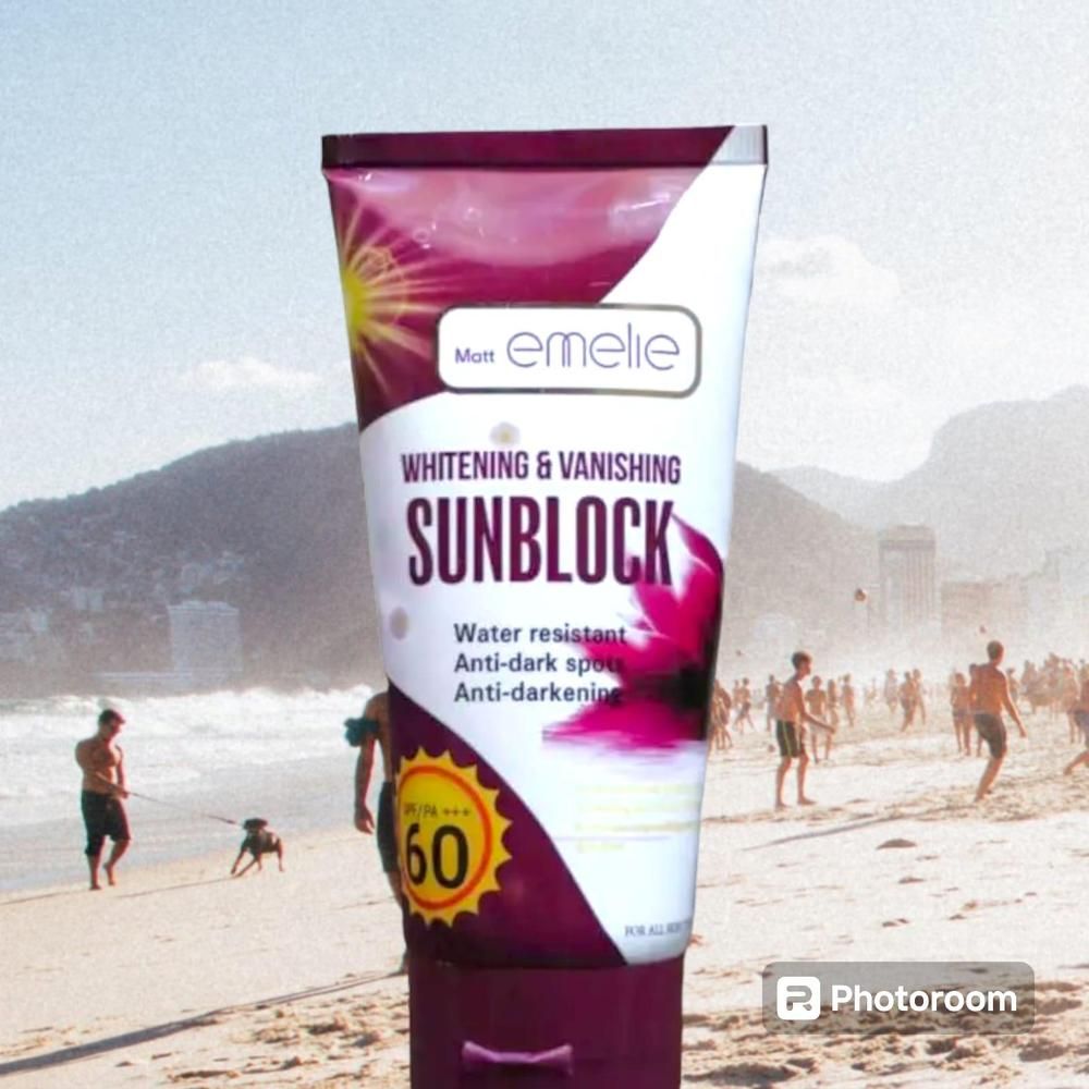 Emelie Whitening &amp; Vanishing Sunblock SPF60 (150ml) View Gallery - Pakistan
