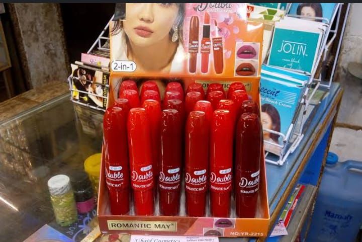 2 In1 Double-headed Moisturizing Waterproof Lipstick Pen Semi-matte Moisturizing Lipgloss View Gallery - Pakistan