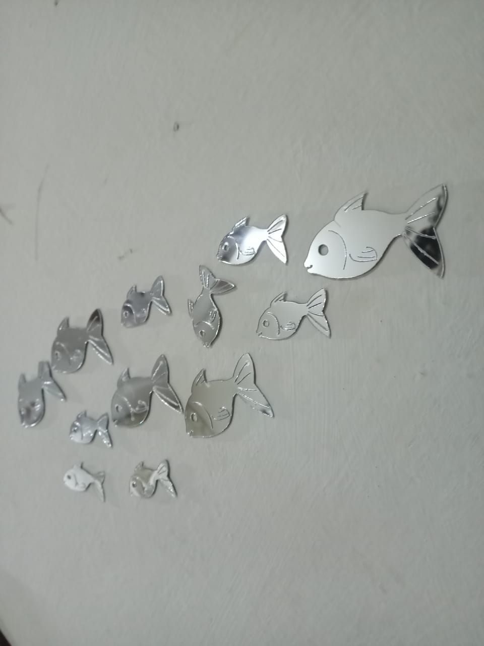 30 Pcs  Acrylic Fishes Mirror Wall Art Decor Fishes Mirror Stickers Decals for Kids Girls Bedroom Bathroom Playroom silver View Gallery - Pakistan