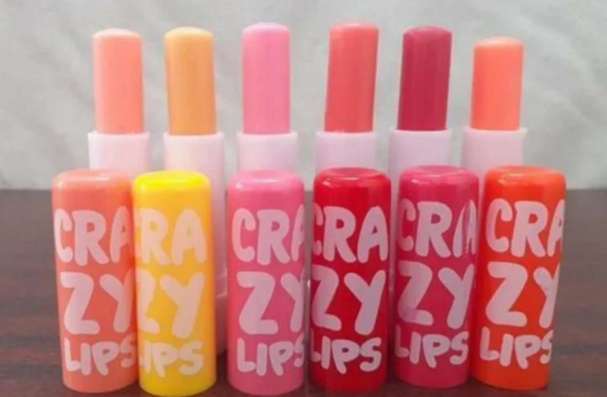 Pack of 3 Crazy Tinted Lip Balm, Magic Chapstick Hydrated &amp; Moisturizing Lip Balm (Random Color) View Gallery - Pakistan