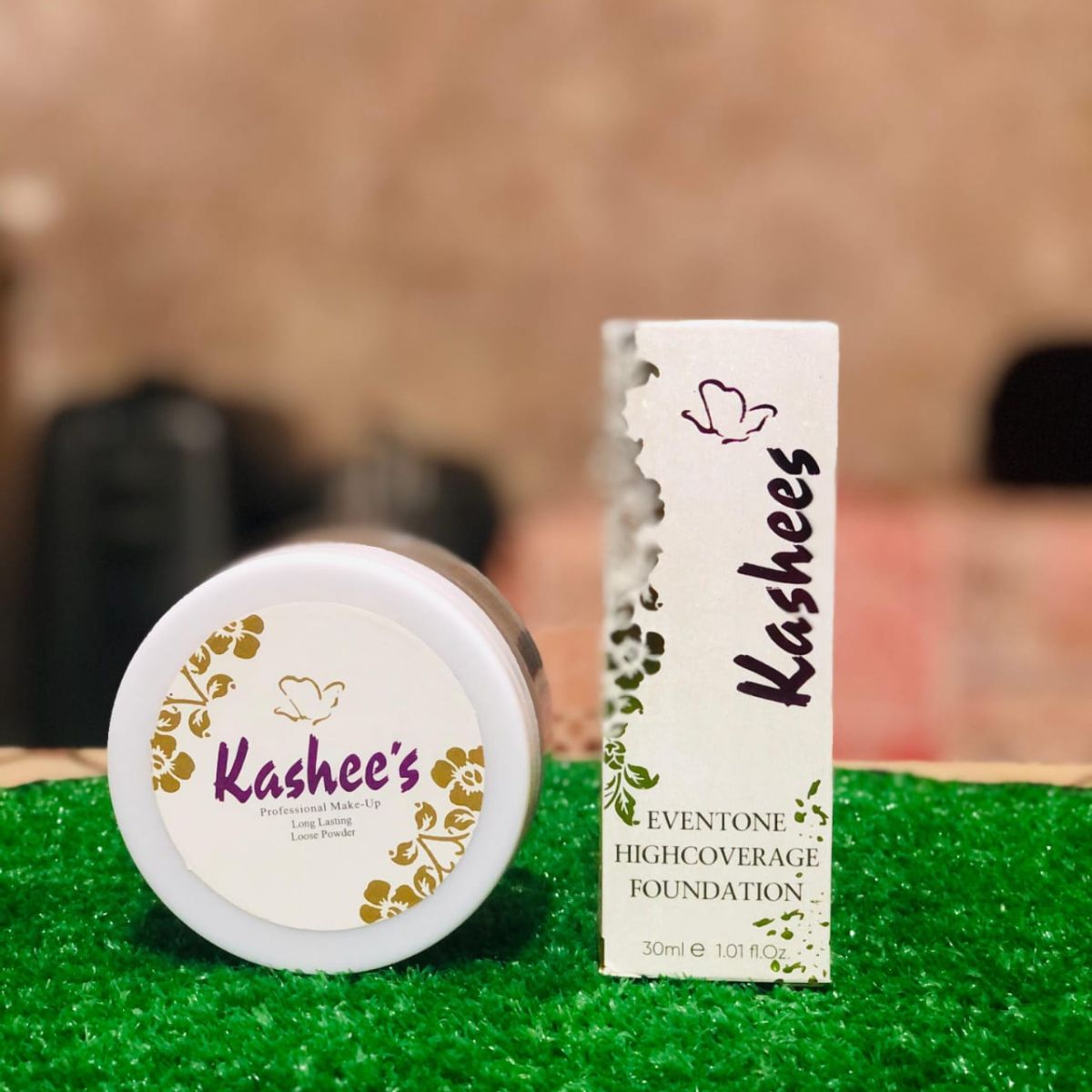 Pack of 2 Kashee's Deal, Foundation &amp; Setting Loose Powder, 30 Ml View Gallery - Pakistan