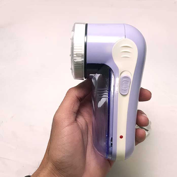 SENBAO A-613 Portable Rechargeable Clothes Lint Remover Clothes Shaver (Random Color) View Gallery - Pakistan