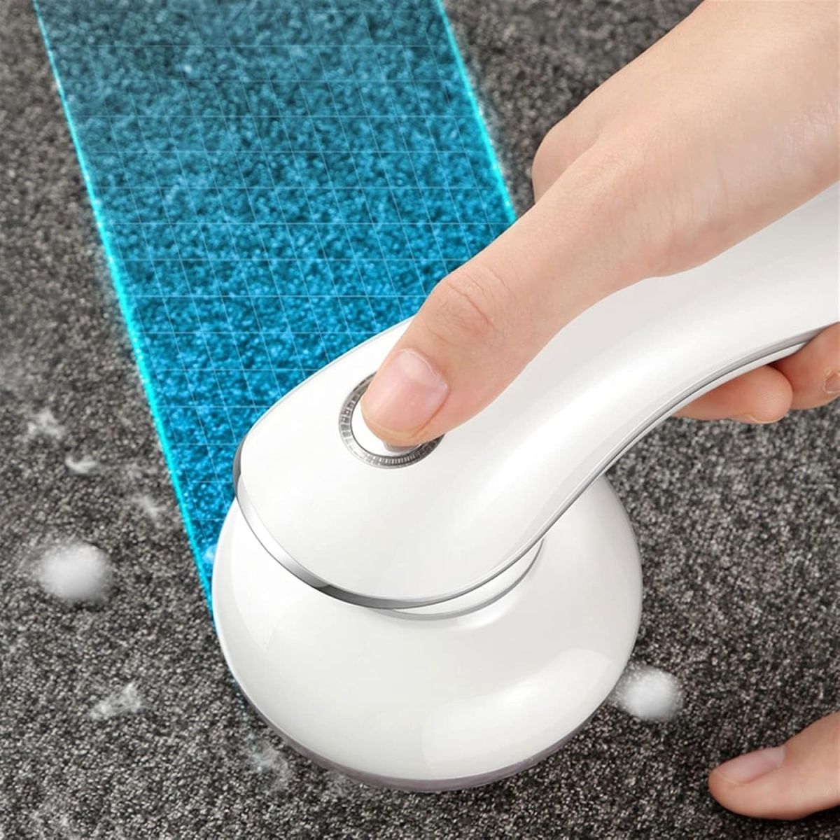 Boxin BX-5208B Portable Lint Remover Rechargeable USB Portable Clothes Shaver for Fluff Pilling Fabric Shaver Lint Remover View Gallery - Pakistan