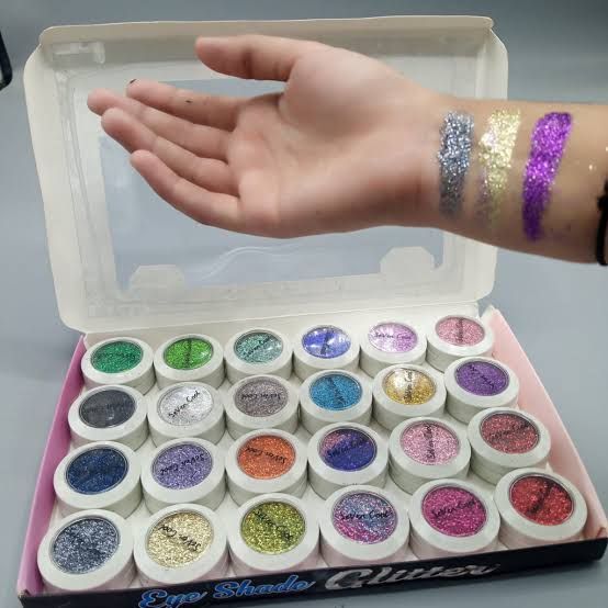 Shimmer Glitter Eyeshadow Glitter Powder Set Face &amp; Eye high Pigmented (Random Color)) View Gallery - Pakistan