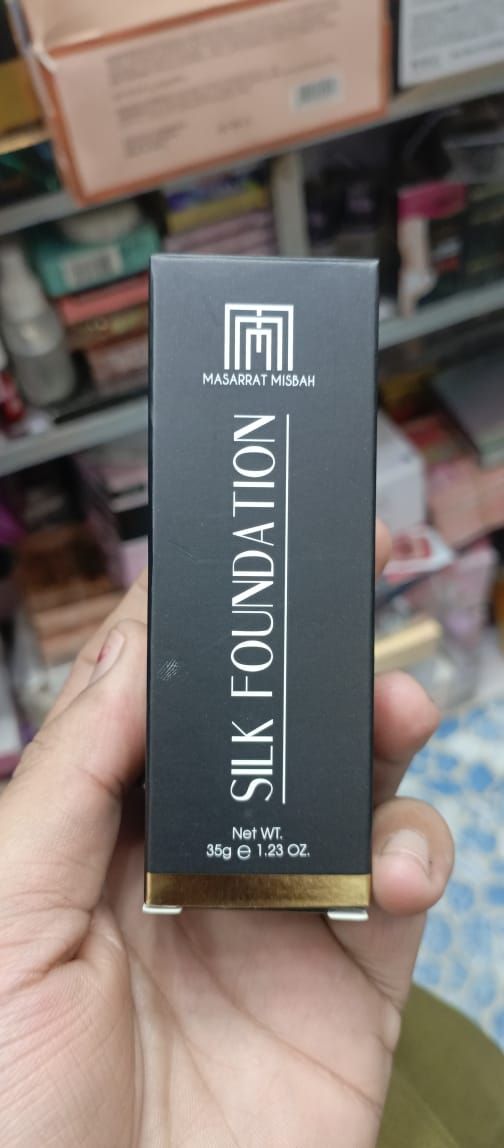Masarrat Misbah Cream Silk Foundation Shine and Moisturize 35ml View Gallery - Pakistan