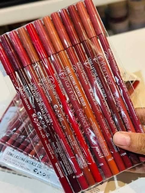 Flormar lip pencils shades of nude Package Includes 12 x Lip Pencil Pack of 12 (Random color) View Gallery - Pakistan