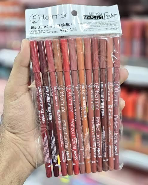 Flormar lip pencils shades of nude Color Multicolor Package Includes 6 x Lip Pencil(Random color) View Gallery - Pakistan