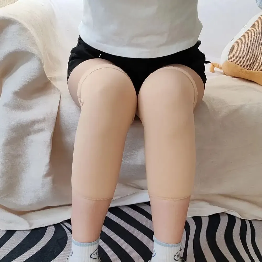 Thermal Knee Warmers Elastic Plush Knee Pads Protector For Winter For Men &amp; Women (random color) View Gallery - Pakistan