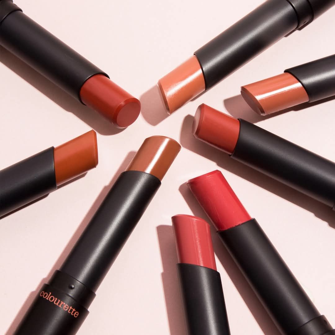 Pack of 6 Light Weight Lip Powder LipStick High Pigment Lipstick, Always With Me(random color) View Gallery - Pakistan