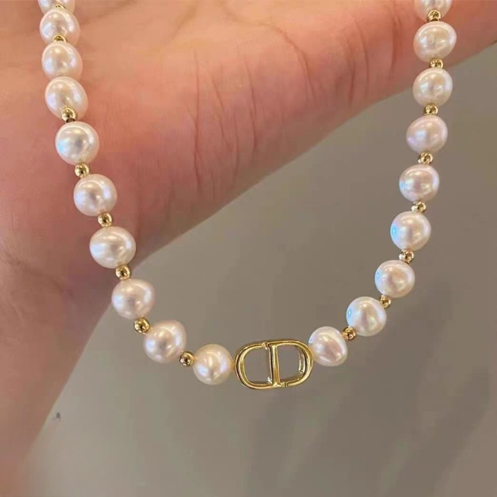 Beautiful Pearl Charm Korean Elegant Necklace  For Girls View Gallery - Pakistan