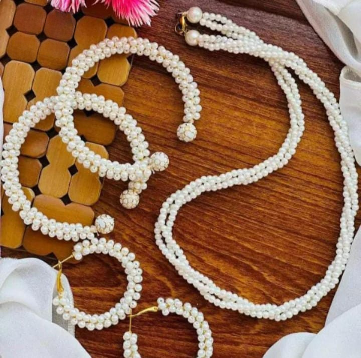 Women Pearl Elegant Jewelry Set ,Kangan, Mala &amp; Earrings Pearl Set(white) View Gallery - Pakistan
