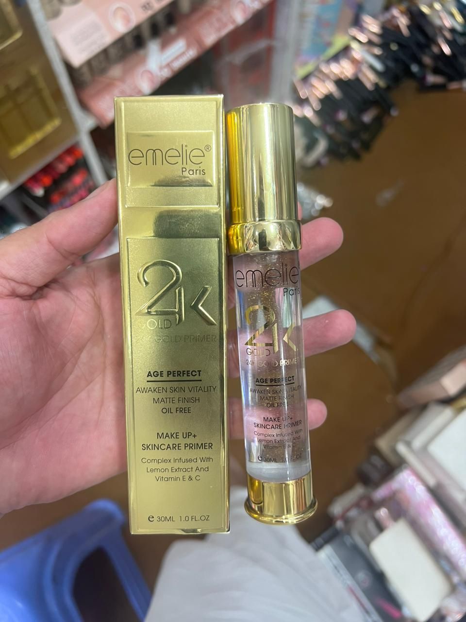 Emelie Paris 24K Gold Age Perfect Makeup+Skincare Primer (30ml) View Gallery - Pakistan