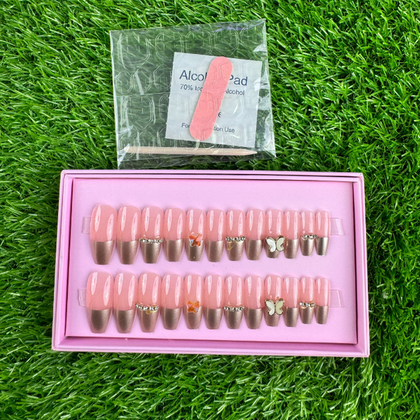24 Pcs Blush Butterfly Nails (with glue ) View Gallery - Pakistan