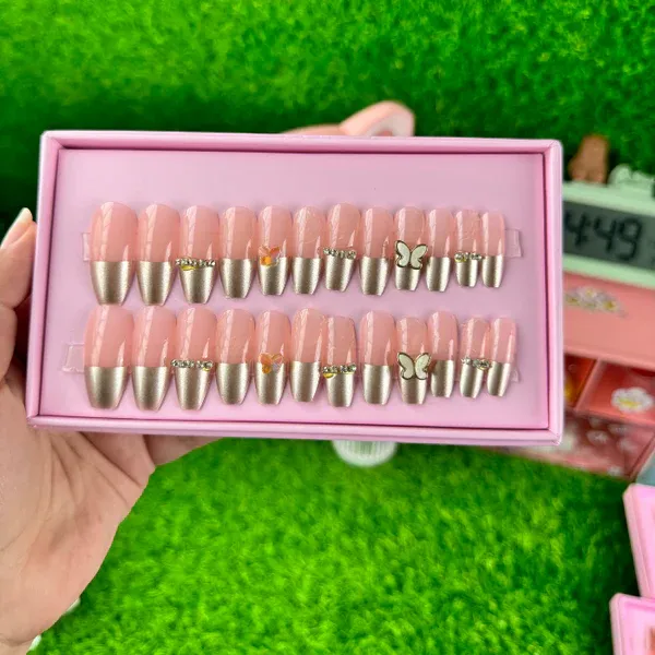24 Pcs Blush Butterfly Nails (with glue ) View Gallery - Pakistan