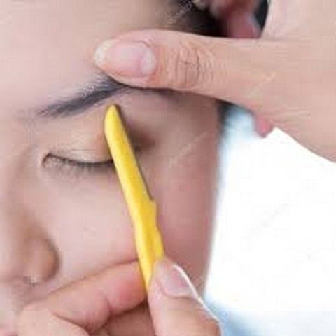 Pack of 3  Tinkle Eyebrow Razor Eyebrow Face Hair Removal &amp; Shaper View Gallery - Pakistan