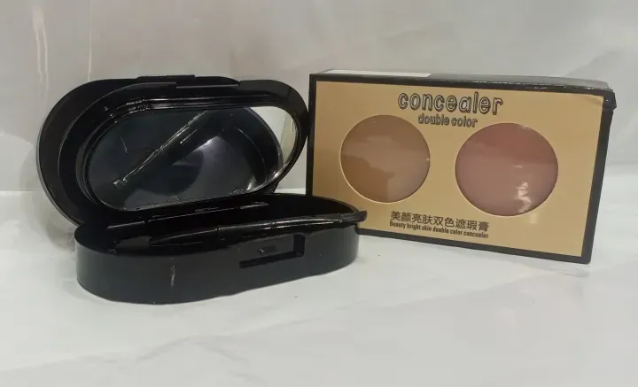 Creamy 2 in 1 Concealer Kit Warm Beige Creamy Concealer + Pale Yellow Sheer Finish Pressed Powder View Gallery - Pakistan