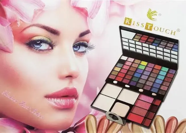 KISS TOUCH PROPER LARGE MAKE UP KIT View Gallery - Pakistan