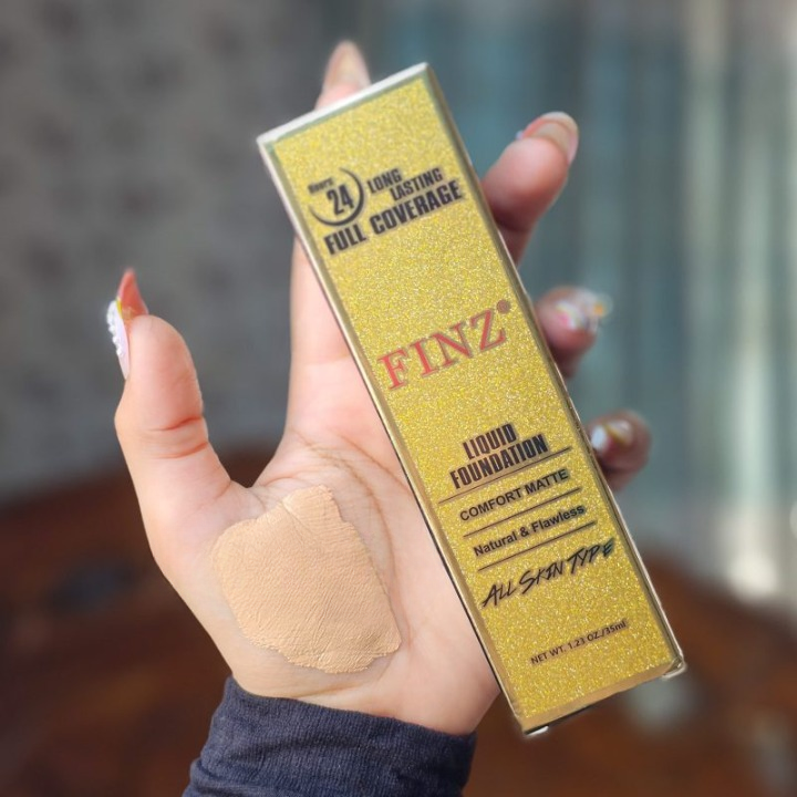 FINZ 24 Hours Long Lasting Full Coverage Liquid Foundation View Gallery - Pakistan