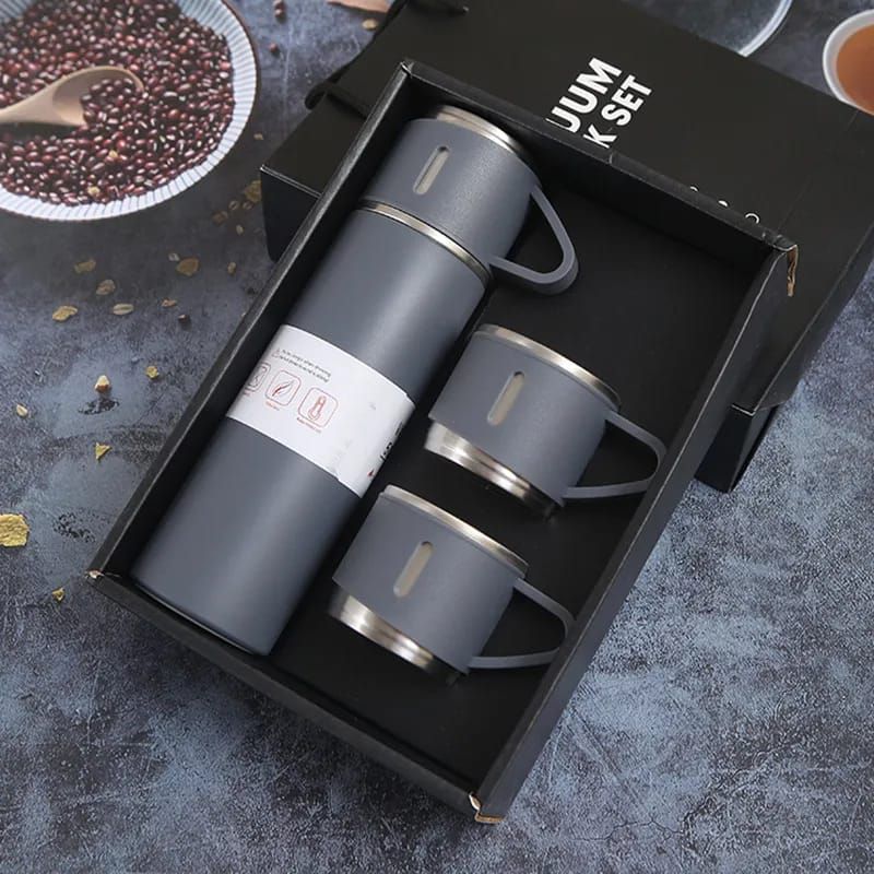 Stainless Steel Vacuum Flask Set With 3 Cups - 500ml View Gallery - Pakistan