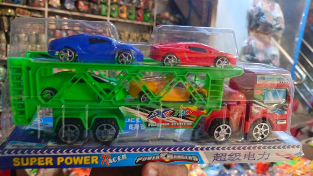 Double decker Trailer Truck | Car Carrier Truck with 4 Cars Included Toy for Kids (Random color) View Gallery - Pakistan