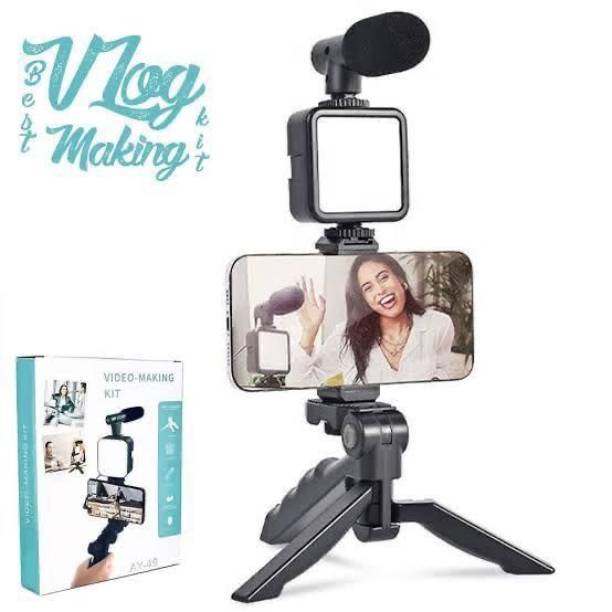Ay-49 Vlogger Video Making Kits Vlog Microphone Led Fill Light Mini Tripod Mobile Holder with remote Good quality