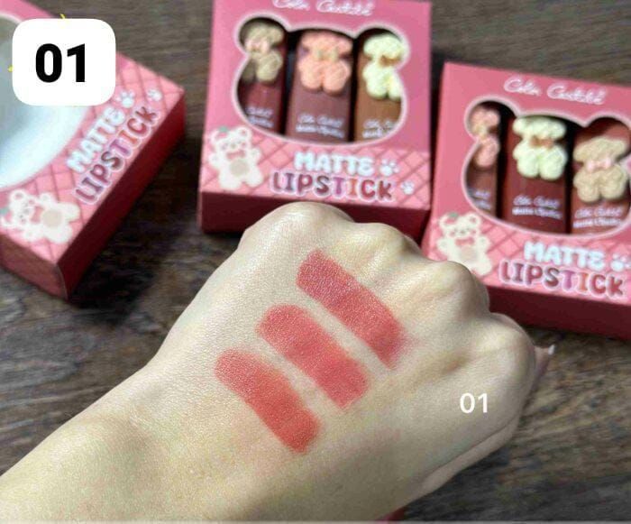 pack of 3 Color castle pigmented lipsticks pack View Gallery - Pakistan