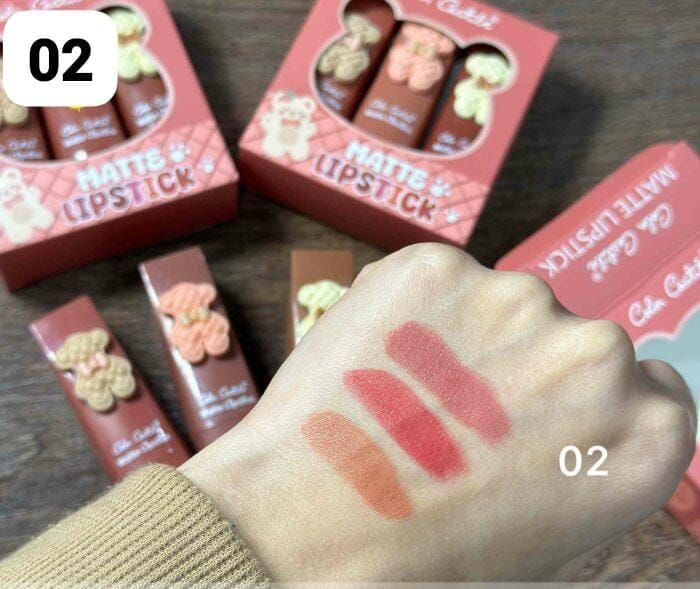 pack of 3 Color castle pigmented lipsticks pack View Gallery - Pakistan