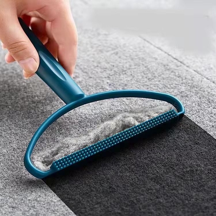 Portable Lint Remover Clothes Fuzz Shaver (Random Color) View Gallery - Pakistan