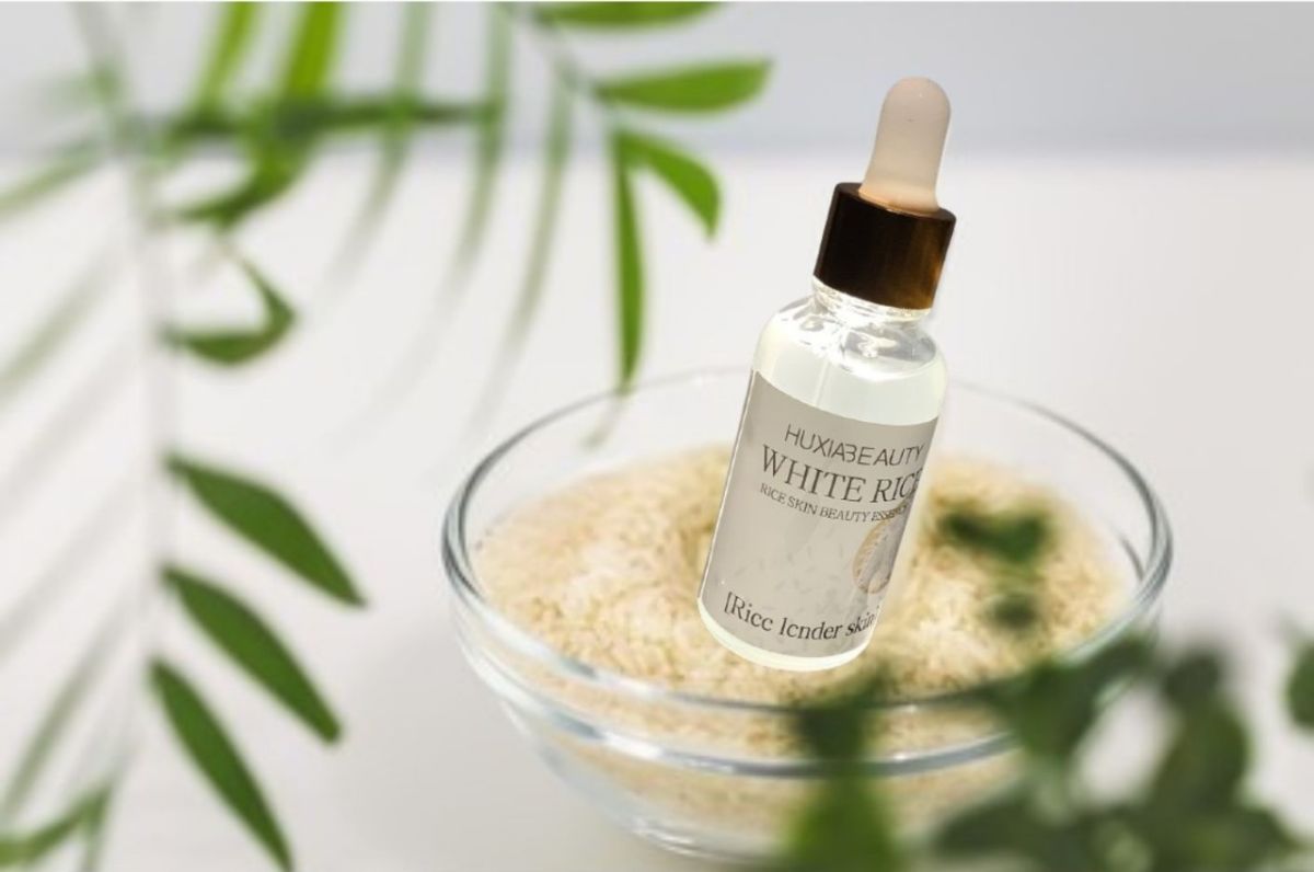 White Rice Brightening Serum View Gallery - Pakistan