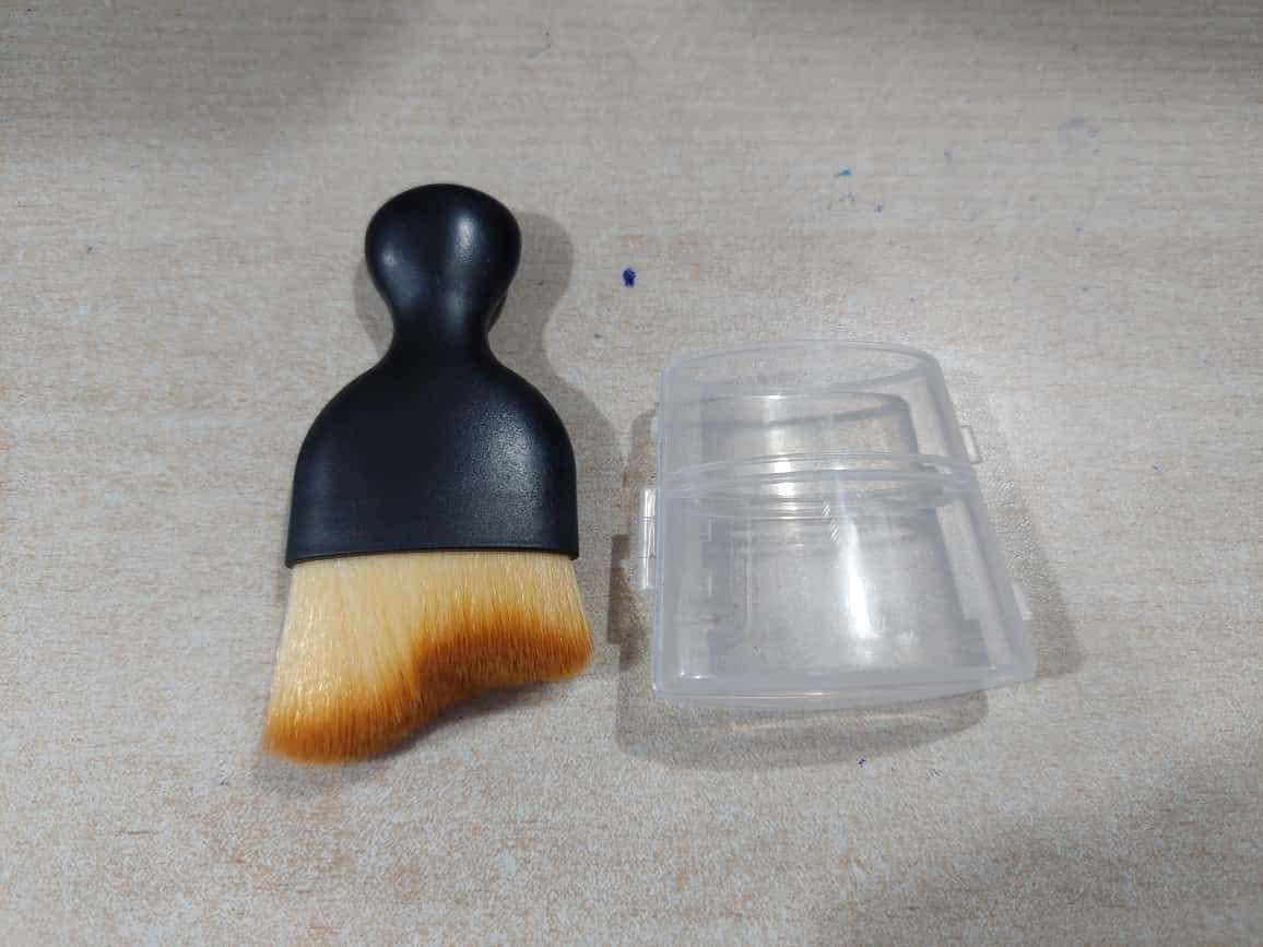 Car interior Cleaning &amp; Multifunctional Brush premium Quality ,Car Cleaning Brush | Soft Hair Brush For cleaning of Small and Tiny Places View Gallery - Pakistan