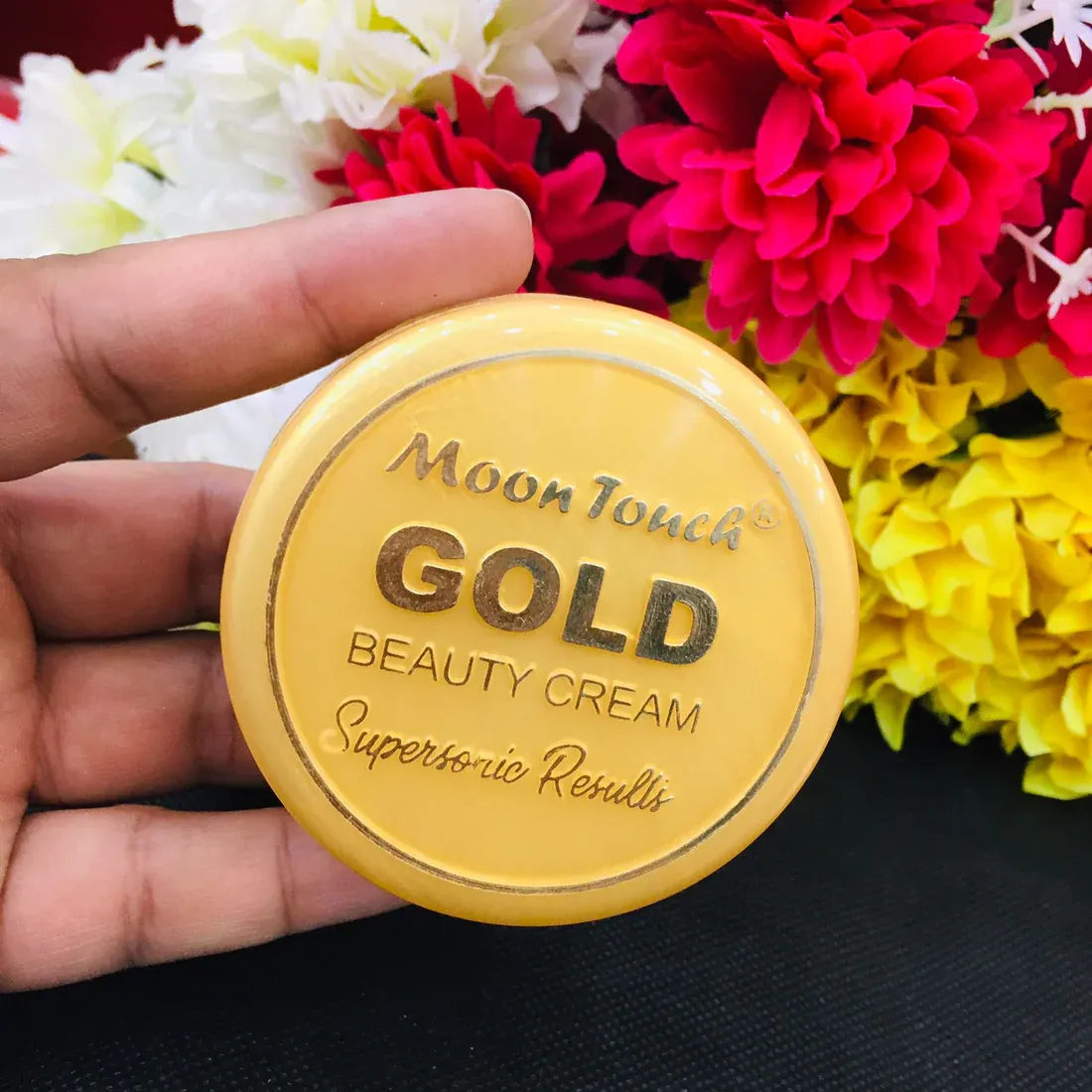 Gold Beauty Cream for All skin View Gallery - Pakistan