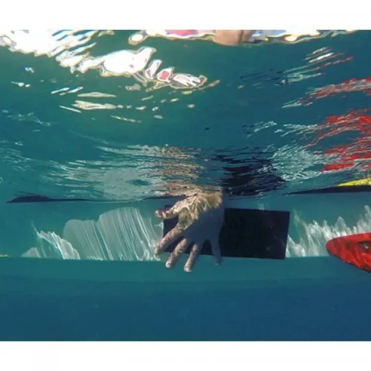 FLEX TAPE ULTRA-STRONG WATERPROOF ADHESIVE TAPE | Waterproof Seal Repair &amp; Sealant | Stop The Leak View Gallery - Pakistan