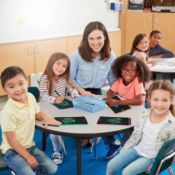 10 inch Writing Pad LCD Tablet For Kids  (random color ) View Gallery - Pakistan