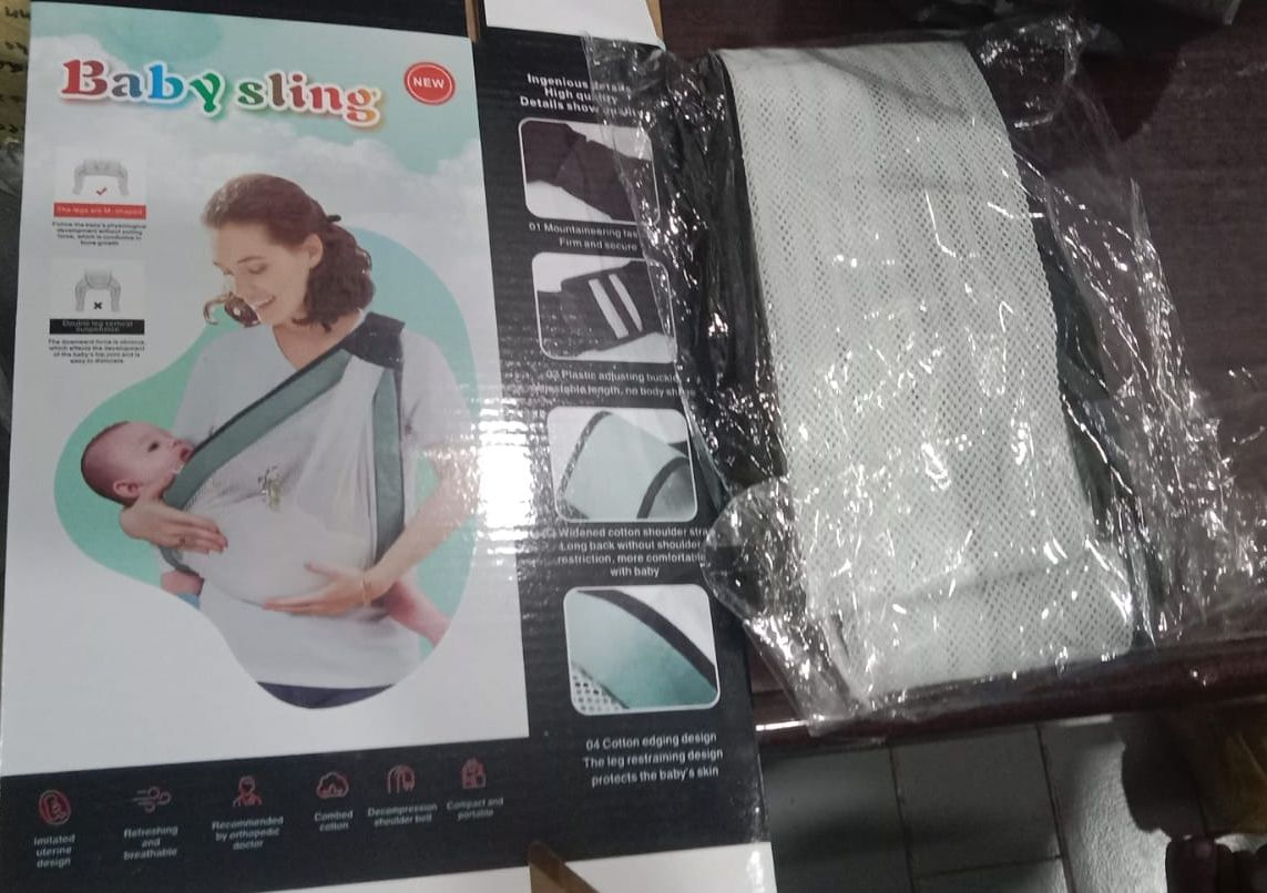 Baby Carrier, Ergonomic Baby Strap one Shoulder Labor-Saving Polyester Baby Half Wrapped Sling (Random Color) View Gallery - Pakistan