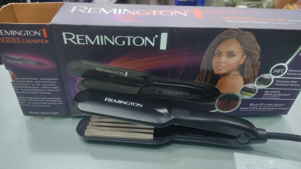 Remington Hair crimper. For women hair. View Gallery - Pakistan