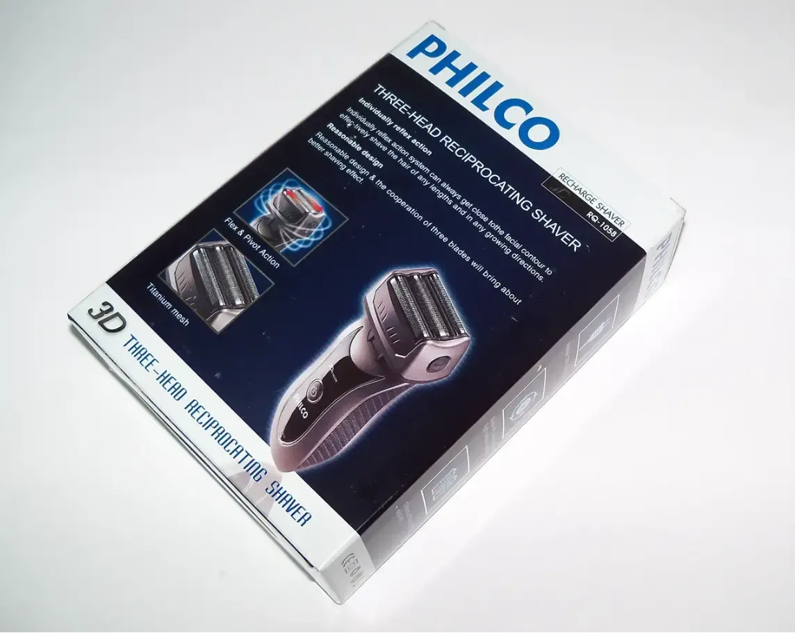 Philco 3D Shave Men Electric Shaver | Electric Travel Use Safe Shaver View Gallery - Pakistan