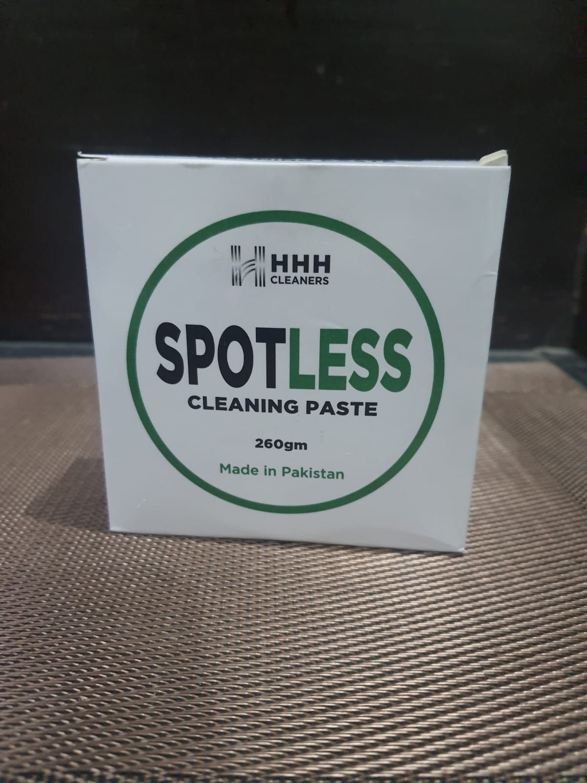 Spotless Shoe Cleaner 260gm box with Sponge