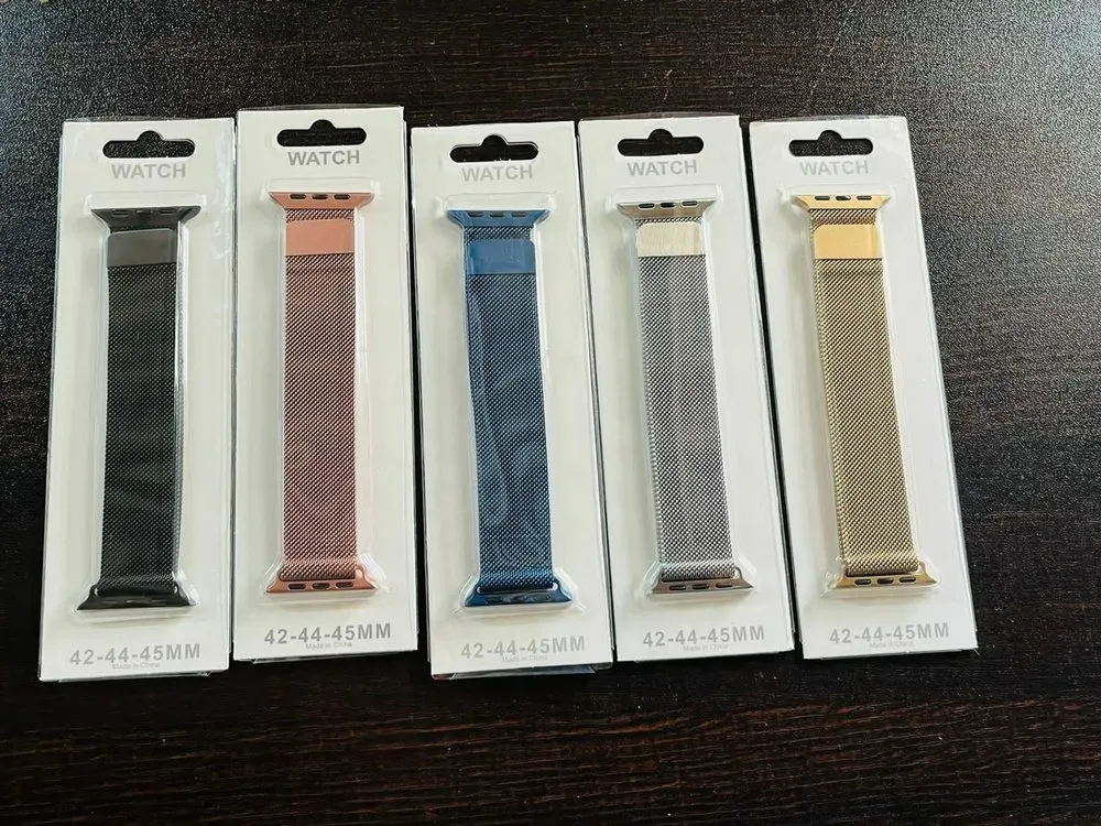 Stainless Steel Milanese Magnetic Mesh Loop Smart Watch Band Strap Metal Watchband - (Random Color &amp;amp; Design)