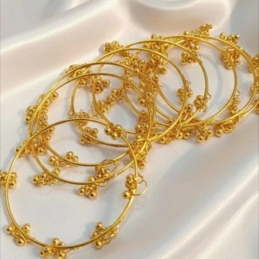 Kashmiri Chudi – Traditional Ethnic Bangles with Vibrant Colors and Intricate Designs pack of 8 View Gallery - Pakistan