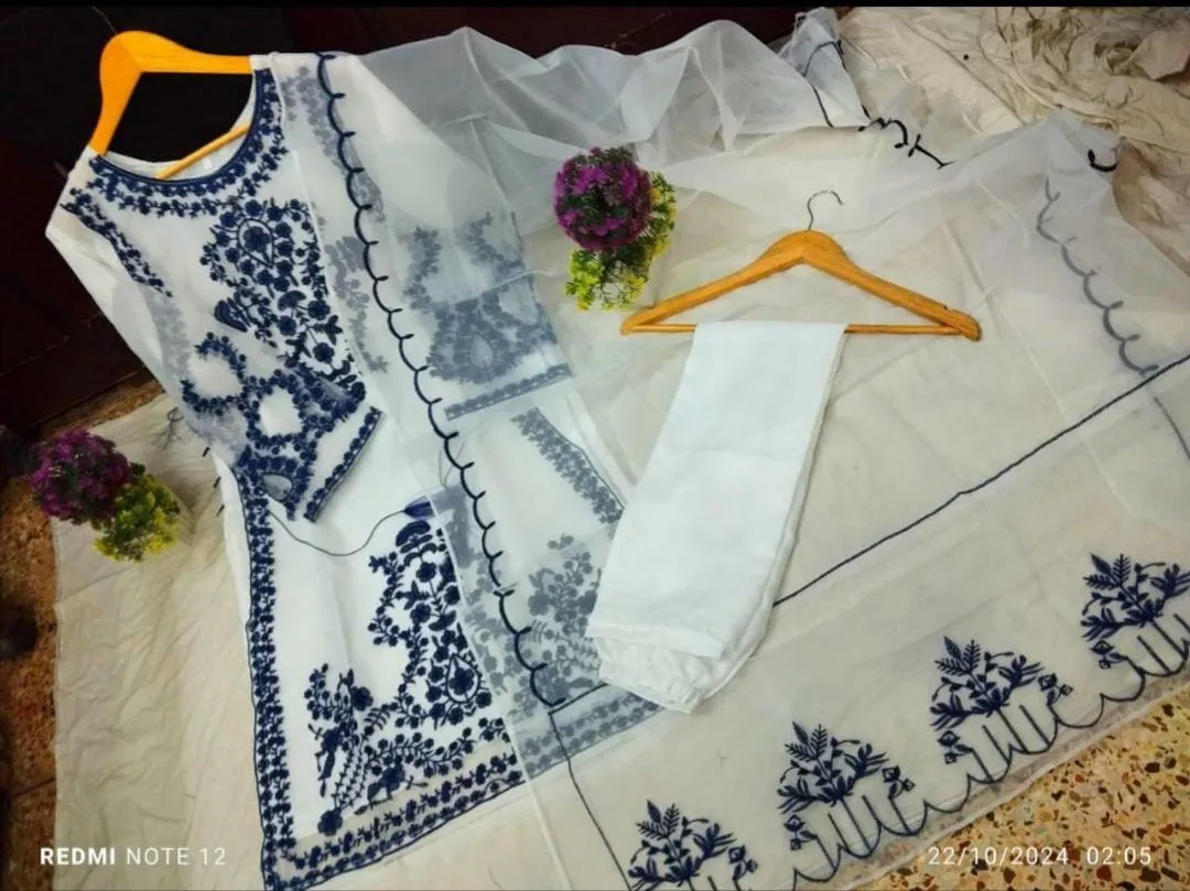 3 Pcs Women's Stitched Organza Embroidered Suit View Gallery - Pakistan