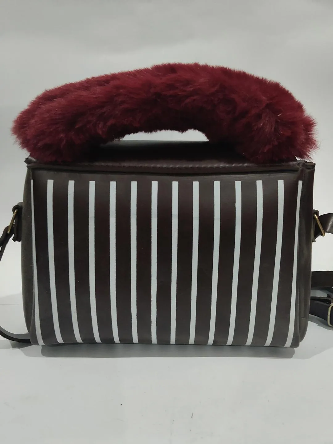 Stylish Printed Hand Bag For Women View Gallery - Pakistan