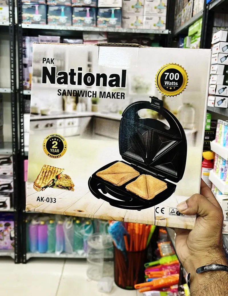 Pak National Sandwich Maker (AK-033) - 700W High Power, Black View Gallery - Pakistan