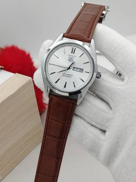 TAG Heuer Carrera Calibre 5 Day-Date – Premium Leather Edition for Gents View Gallery - Pakistan